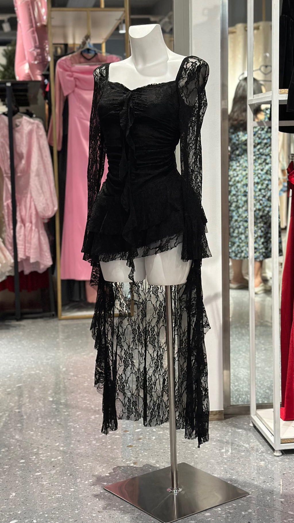 Emilia Lace